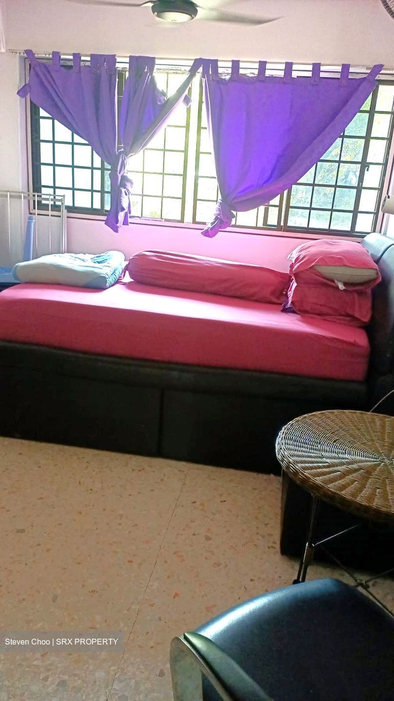 Blk 234 Jurong East Street 21 (Jurong East), HDB 5 Rooms #565766161